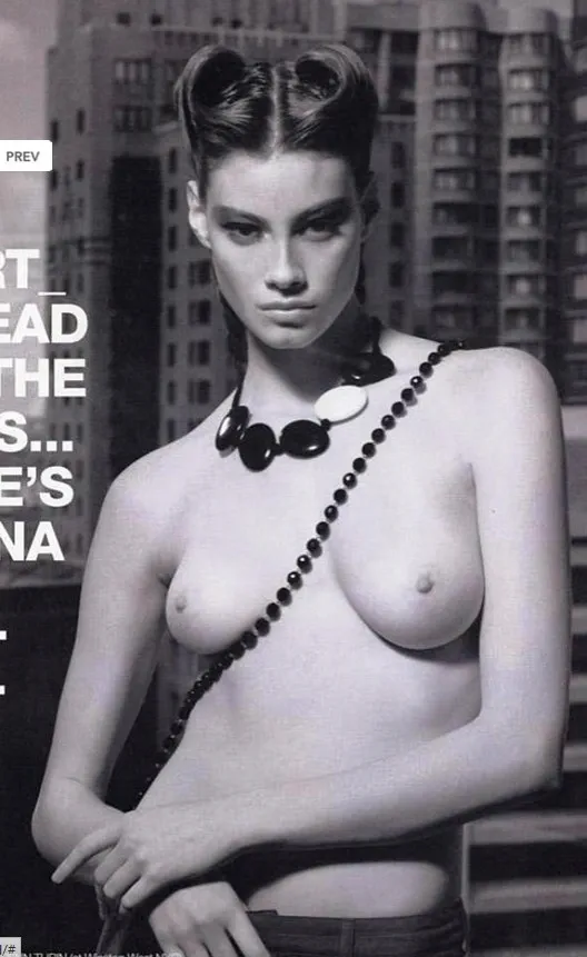 Alyssa-Sutherland-Nude-6