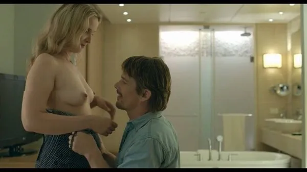Julie Delpy Nude Sex Scene σε ταινία πριν από τα μεσάνυχτα