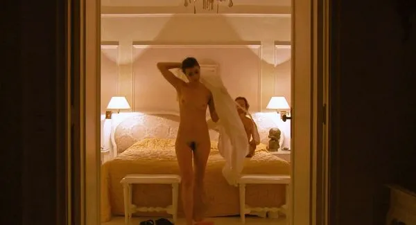 دانييلا دامز فيديو عارية