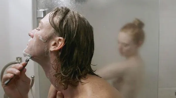 డెబోరా ఆన్ వోల్ నగ్న దృశ్యం