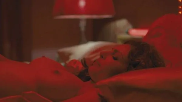 Violante Placido Nahá sexuálna scéna v americkom filme