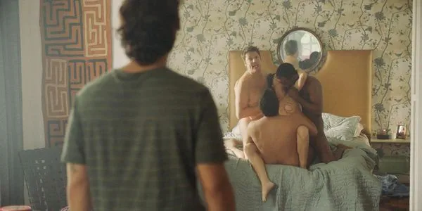 గిసెల్లె బాటిస్టా నగ్న 3 సన్నివేశం