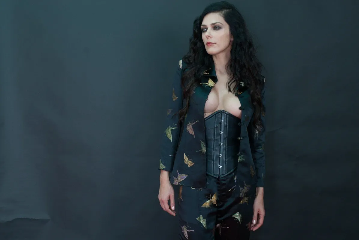 Adrianne-Curry-Naked-113