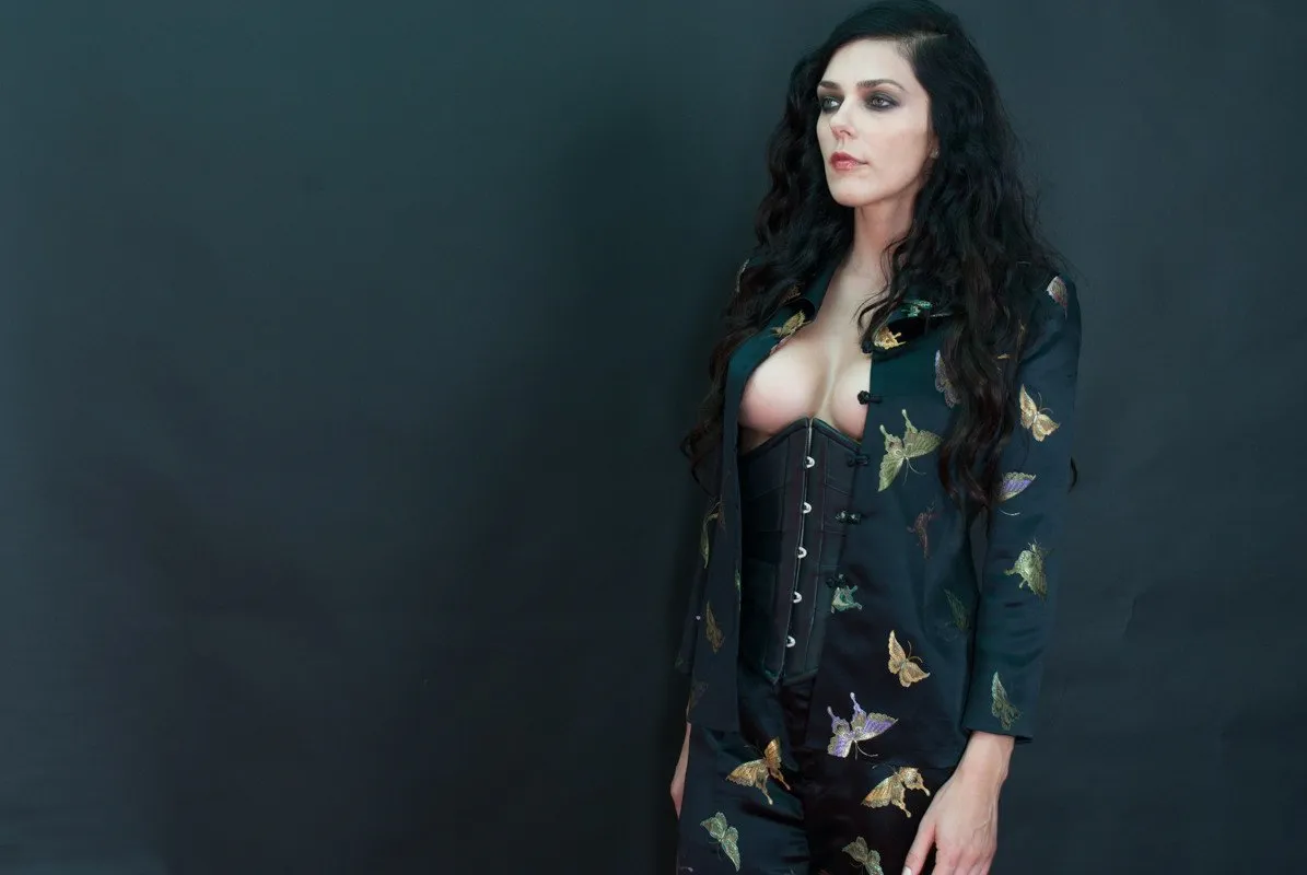 Adrianne-Curry-Naked-119