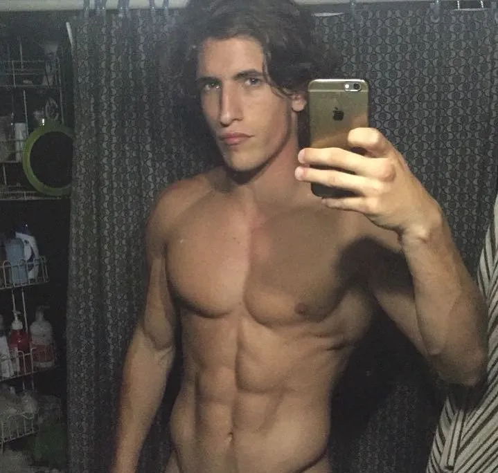 Agustin Gonzalez Del Solar nude