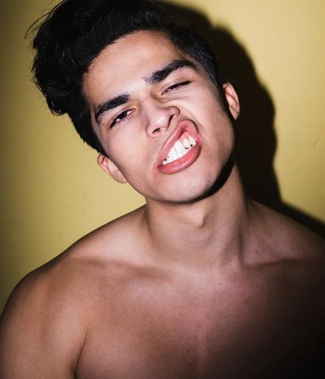 Alex Aiono nude
