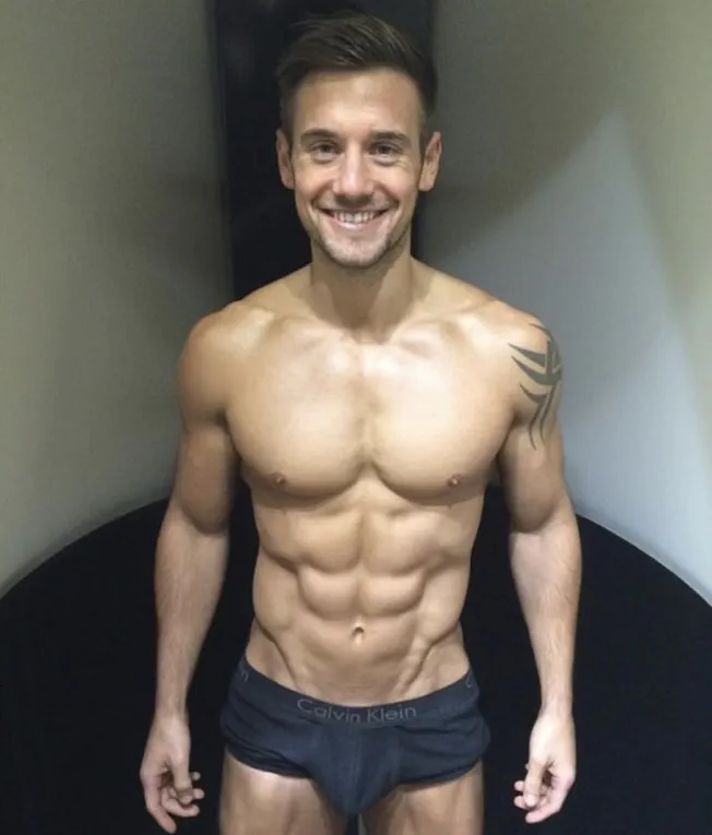 Alex Crockford Nude