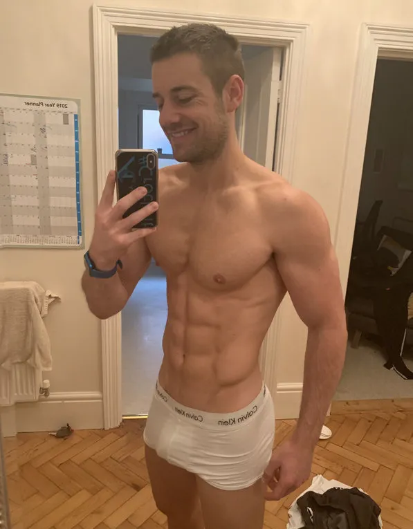 Alex Crockford Nude