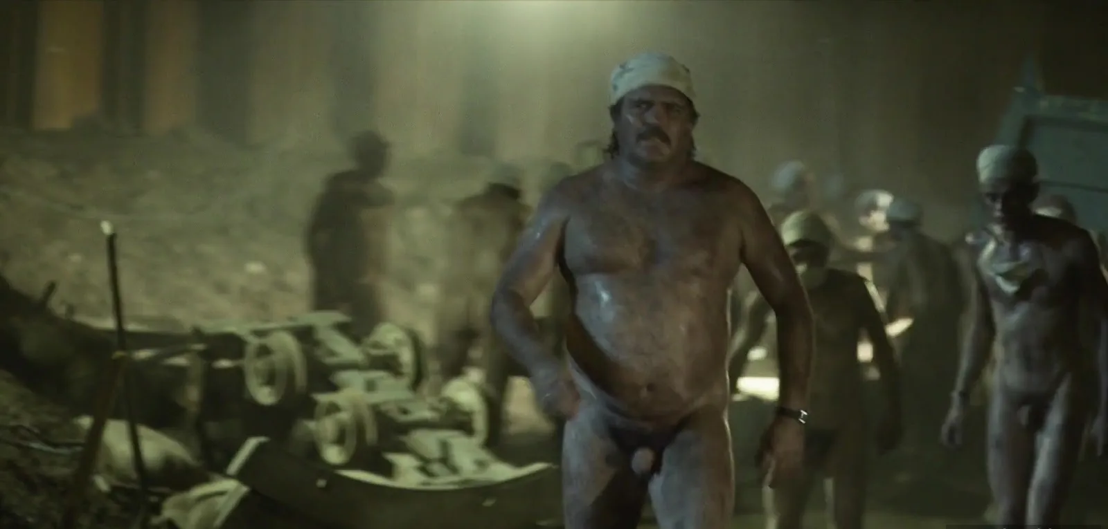 Alex Ferns nude
