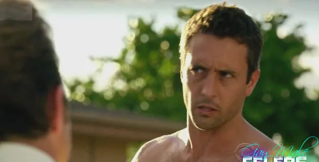 Alex O'Laurin desnuda de Hawaii 5