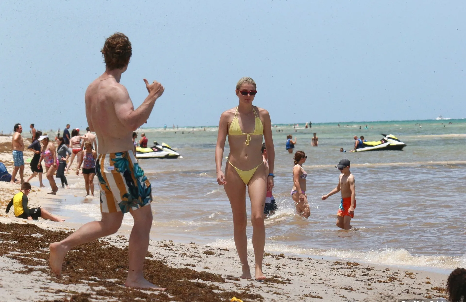 Alfie Allen shirtless