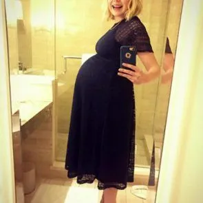 03-Alison-Pill-Nude-vuotanut