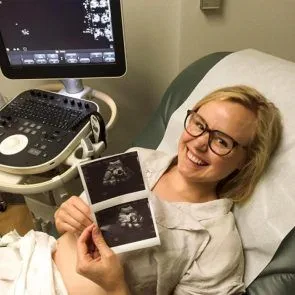 02-Alison-Pill-Nude-vuotanut