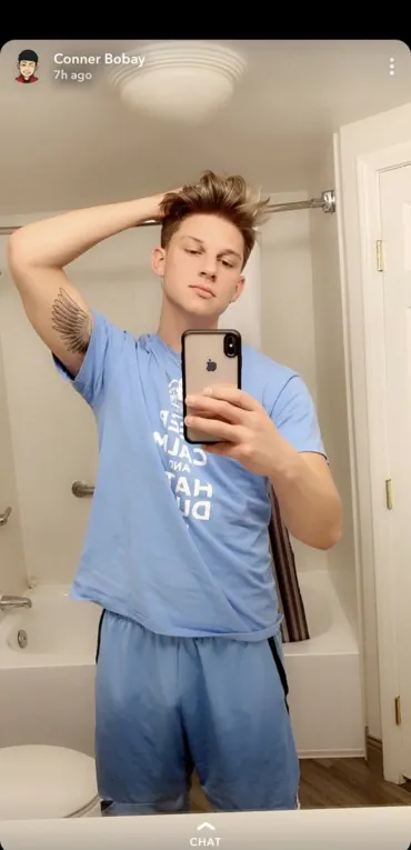 Conner Bobay nude