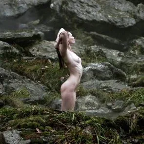 14-Alyssa-Sutherland-Nude-Vikings