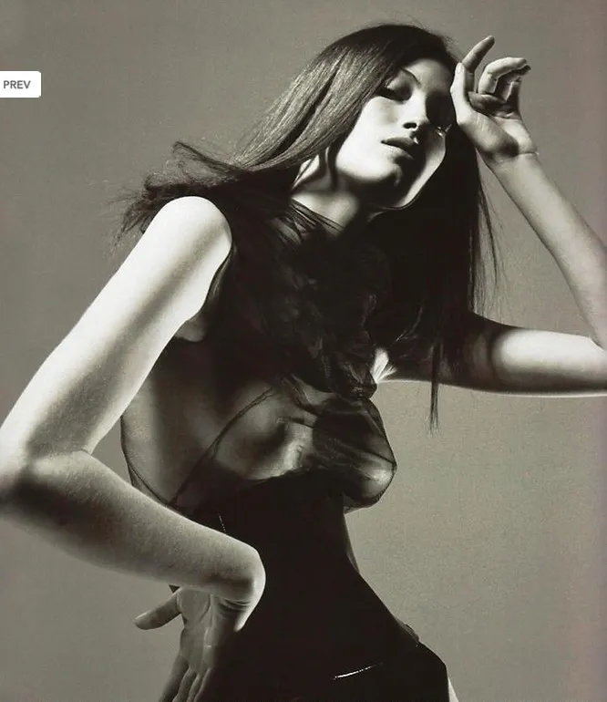 Alyssa-Sutherland-Nude-3