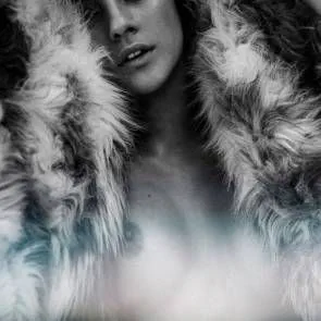 אמנדה-ריילי-עירום -7