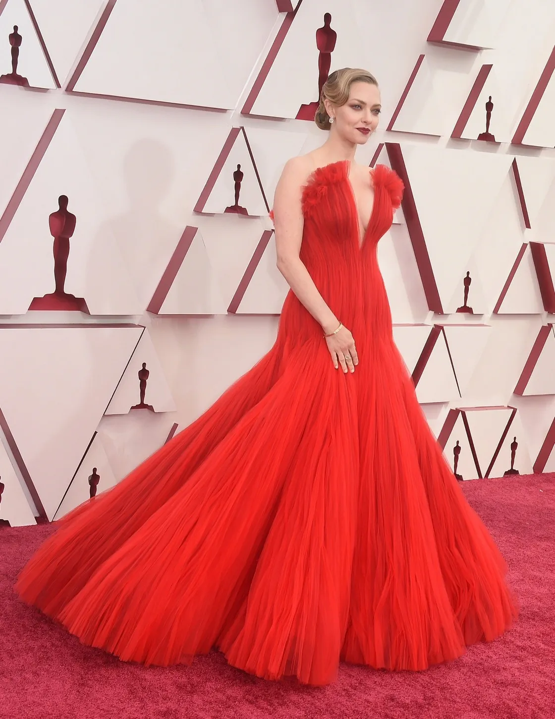 Amanda Seyfried Cleavage