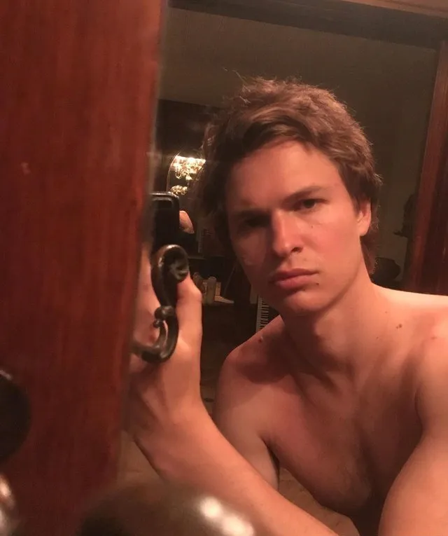 Ansel Elgort nude