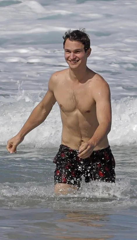Ansel Elgort porn