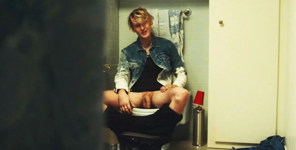 Анджело тепер Анджело Мак