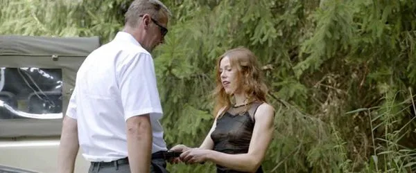 Antje Monning Panlabas na Blowjob mula sa 'The Taste of Life'