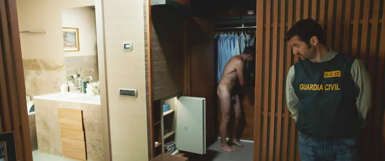 Antonio De La Torre nude