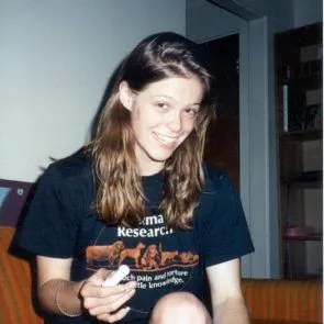 Ariadne Shaffer Nude & Sex Private Pics - Táto herečka vie, ako na párty!