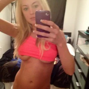 07-Ешлі-Бланкеншип-Ню-Витік