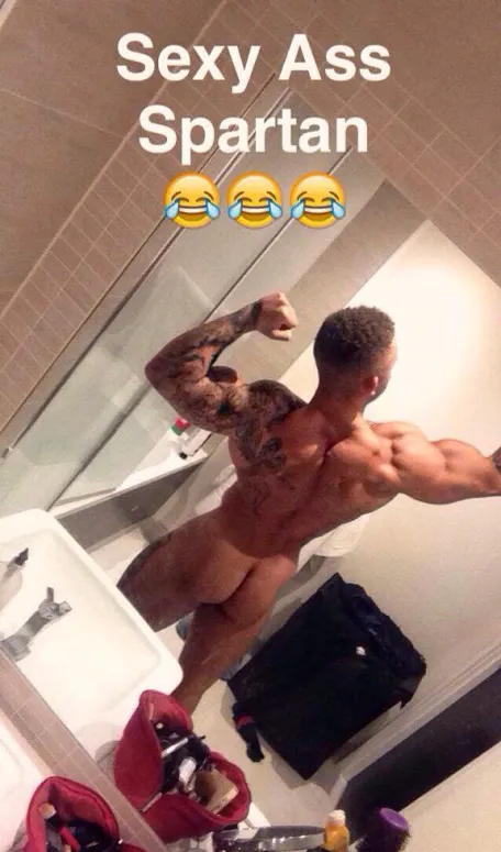 Γιατί να επιταχύνετε τα γυμνά βίντεο και τα σεξουαλικά βίντεο του Ashley