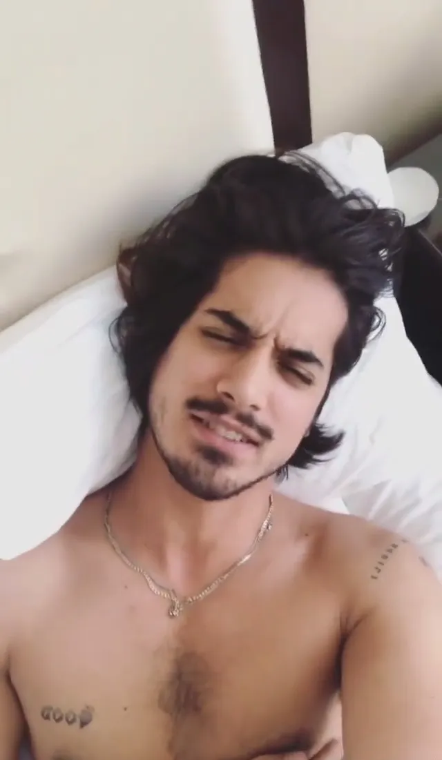 Avan Jogia nude