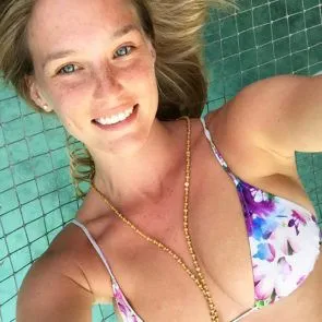 16バー-ラファエリ-リーク-ヌードプルーフ