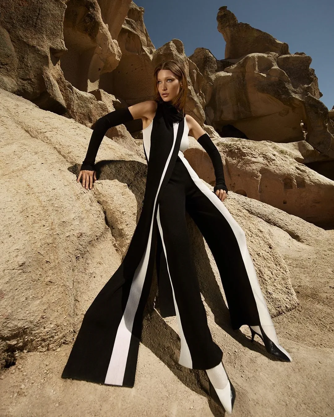 Seki Bella Hadid (21 fotografije i videozapisi)