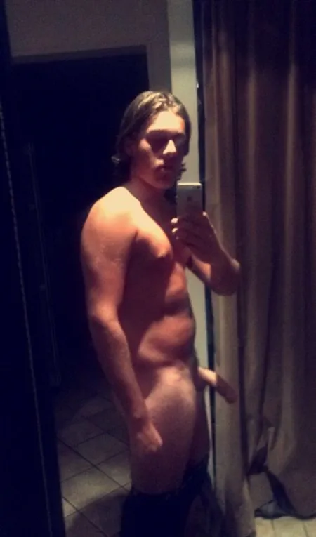 Ang mang -aawit na Suweko na si Benjamin Ingr