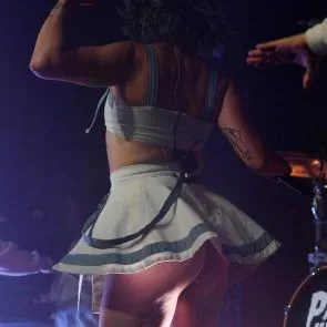 11-Betty-Kim-Göt-Deve Toynağı