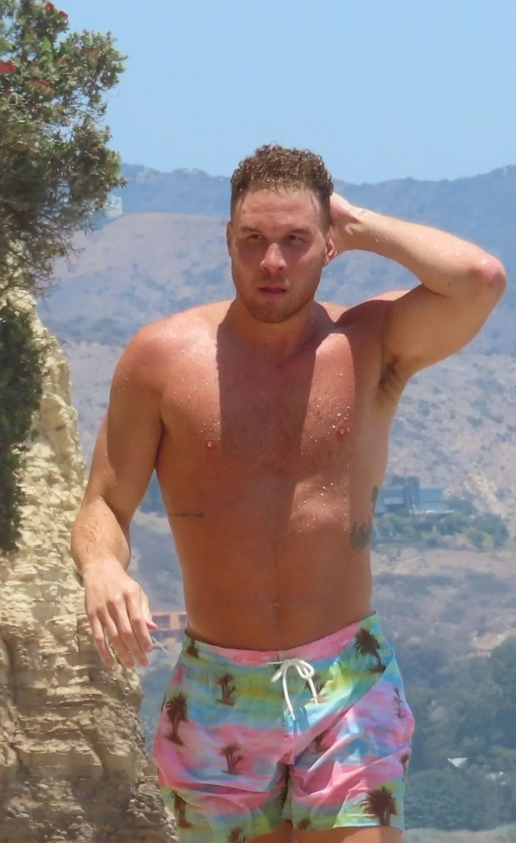 Black Pension Rinek Plotza Negra