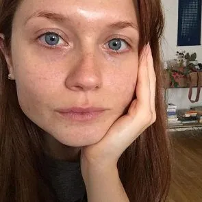 Bonnie Wright Çıplak Fotoğraflar Yayında!