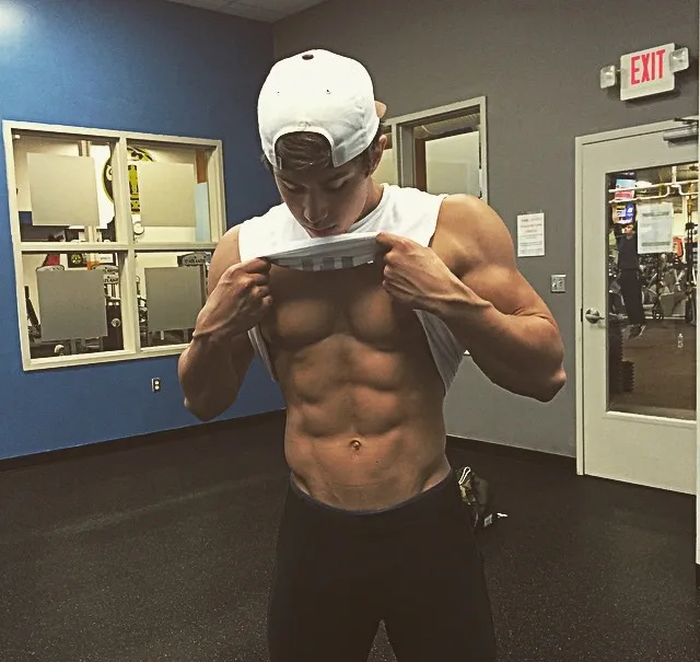 Brandon Larracuente Nude