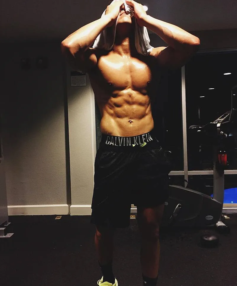 Brandon Larracuente Nude