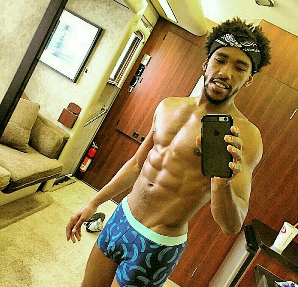 Brandon Mychal Smith Nude