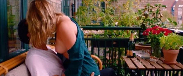 Карла Филип Родър Секс сцена от „Да не може би“