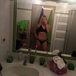 15-Carly-Booth-Leaked