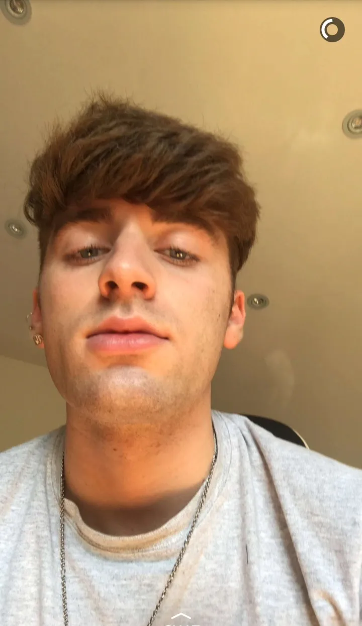 Carmie Sellitto nude