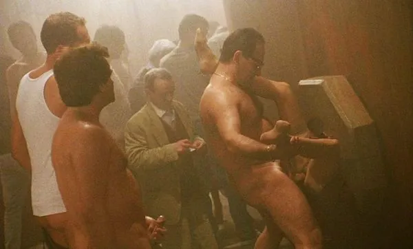 Каролайн Дюси Секс сцена от „Романтика“