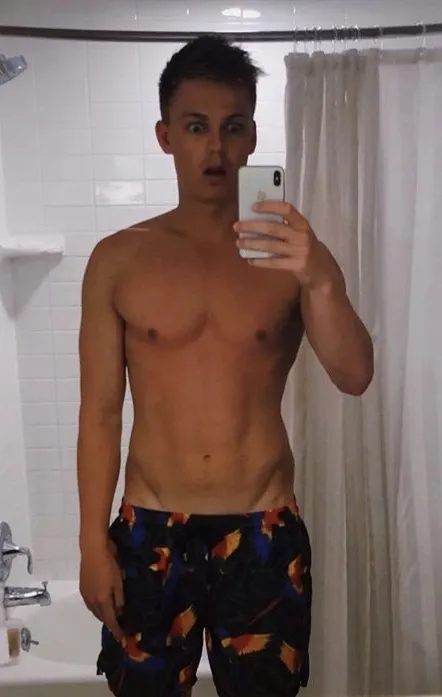 Caspar Lee Nude