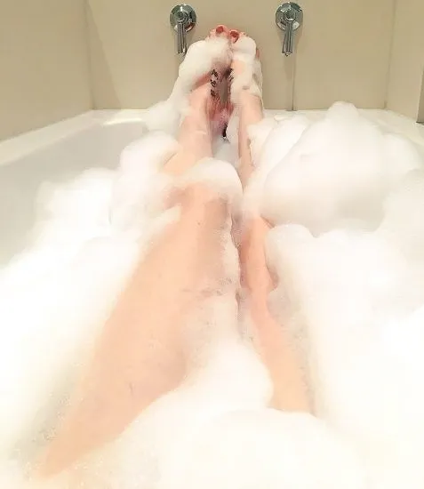 Ο Jamie Clayton γυμνός ως άντρας