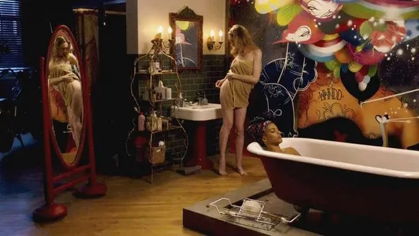 Ο Jamie Clayton είναι καυτός