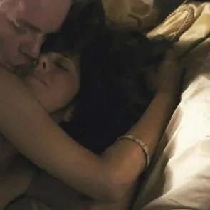 Marisa Tomei krūtys sekso scenose