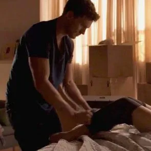 Scena seksu z nagą kostką lodu Dakota Johnson z „Pięćdziesiąt twarzy Greya”