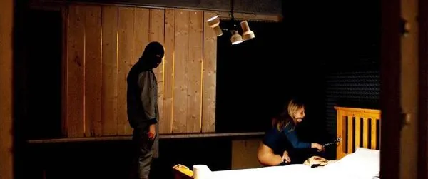 Sarah Chronis Ass Scene από το «Bloedlink»